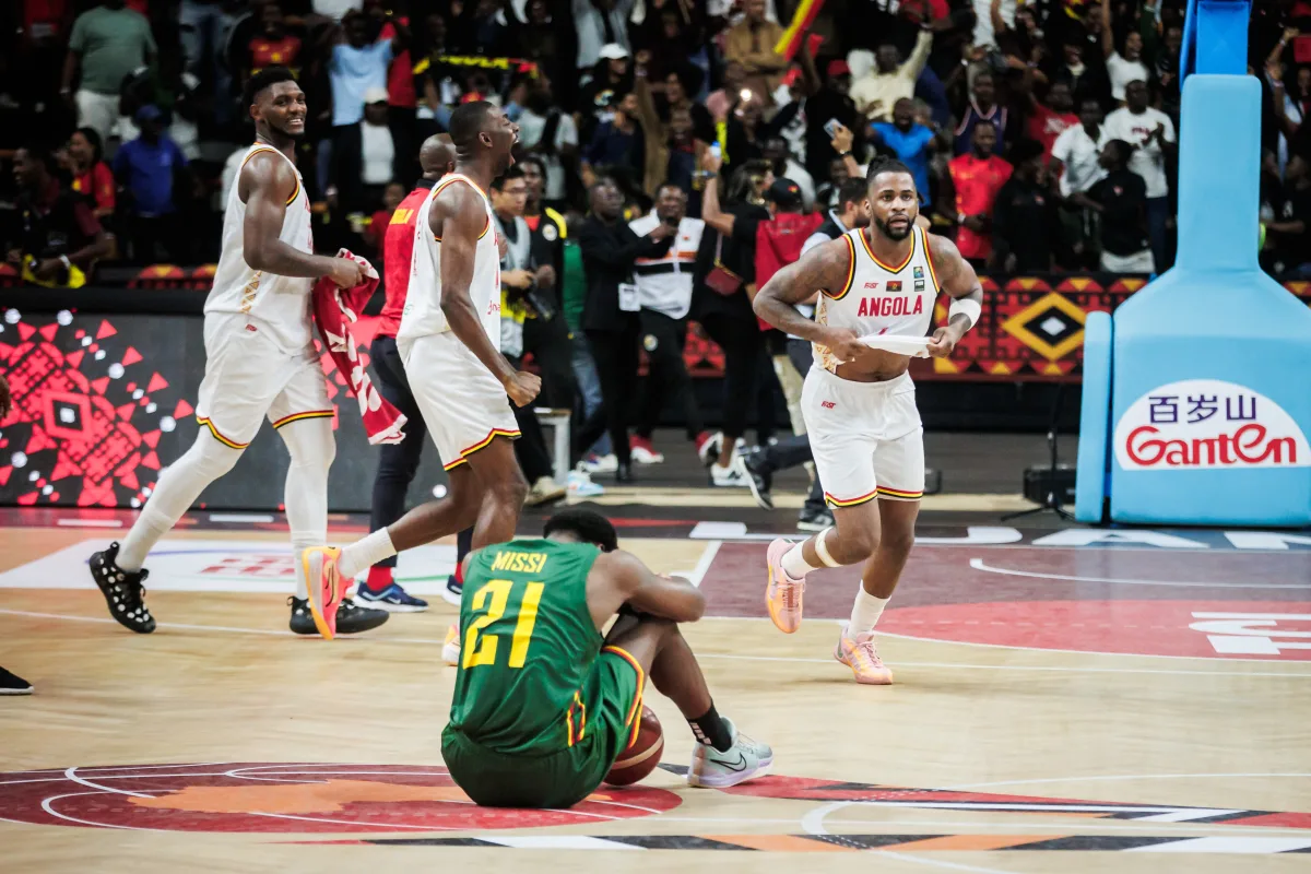 l’Angola décroche sa finale face au Cameroun après un match fou 45