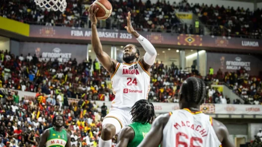 xiwbc1o2wwbafrjmyzqd