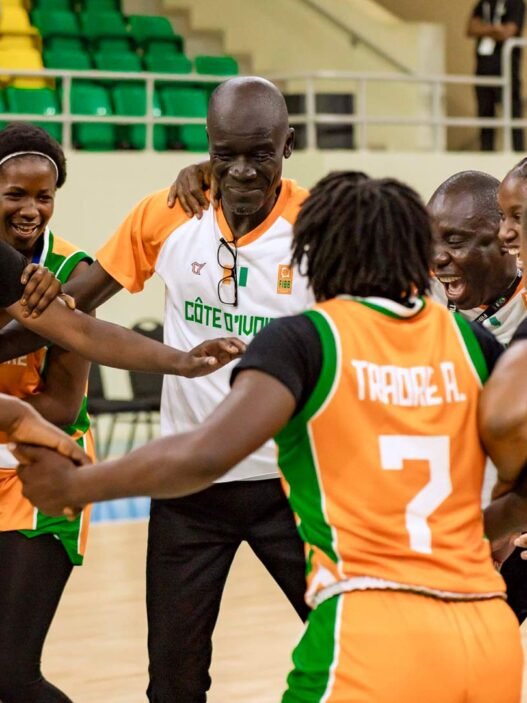 68c13db726d44b7b3db2d832 CIV HERO